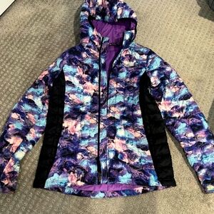 North face kids quilted size 10-12 like new excellent condition